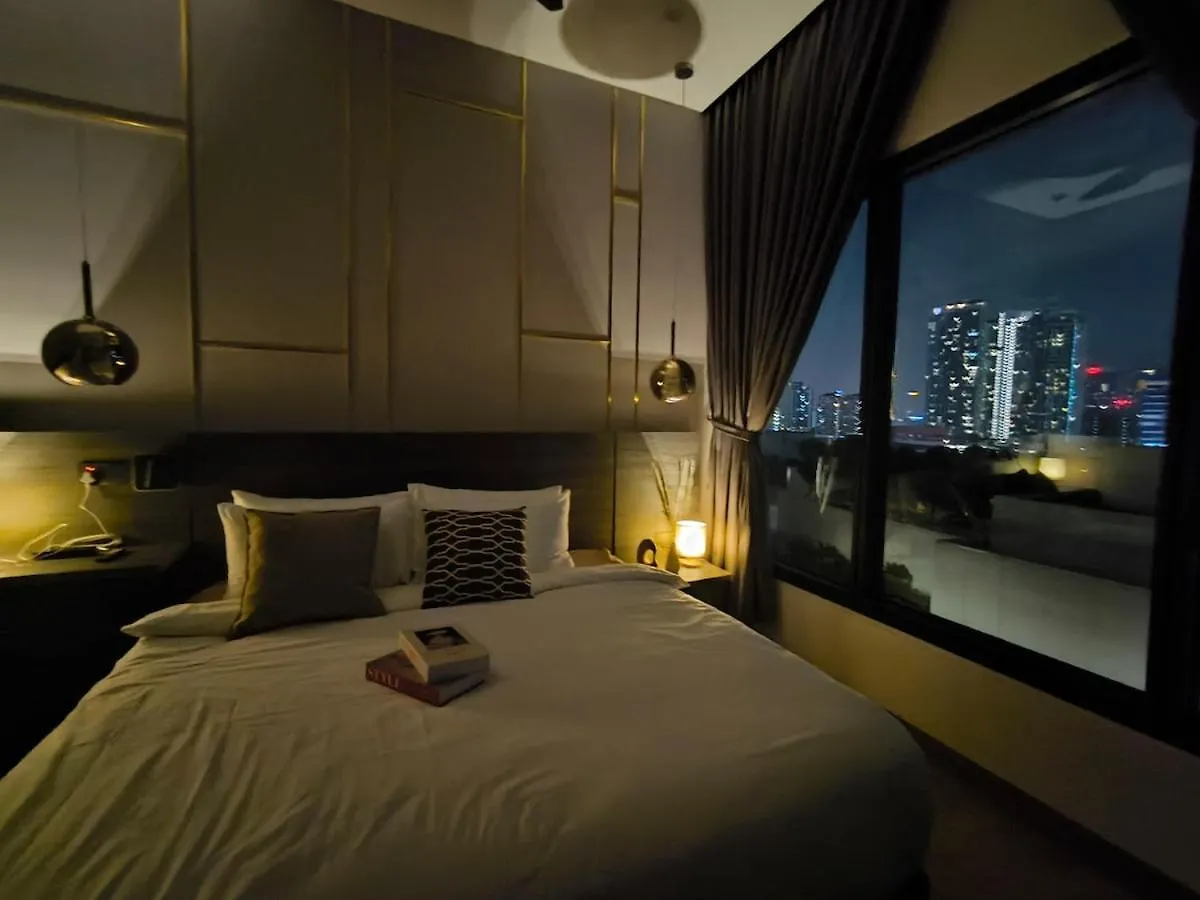 Lucentia Residences Klcc By Hausome Kuala Lumpur 0*,